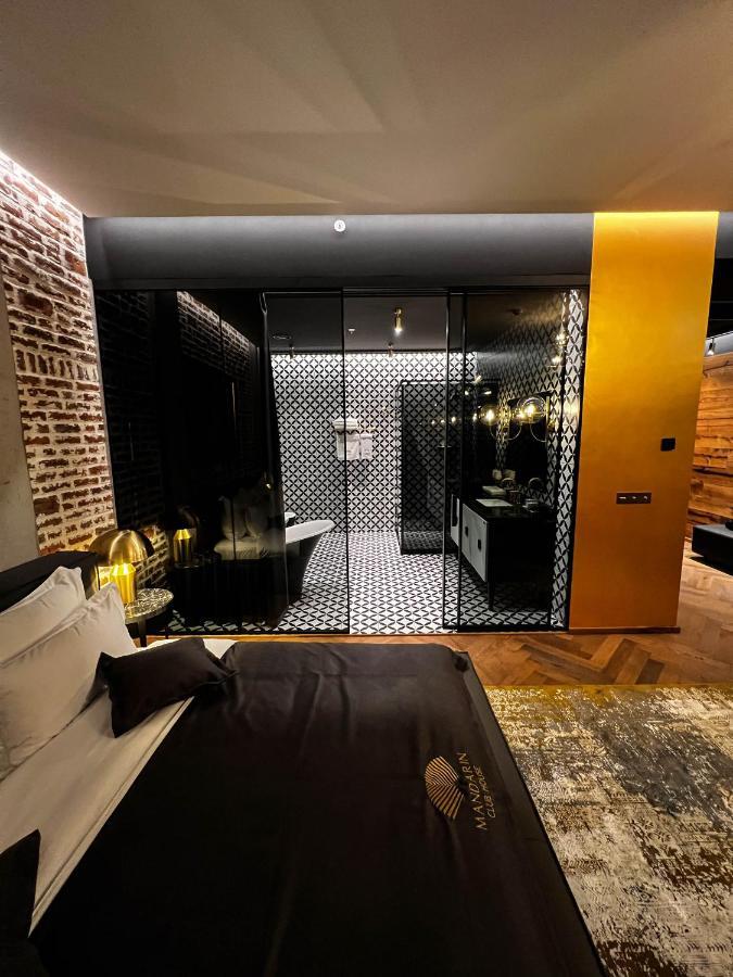 Hotel Mandarin Club House Batumi Esterno foto