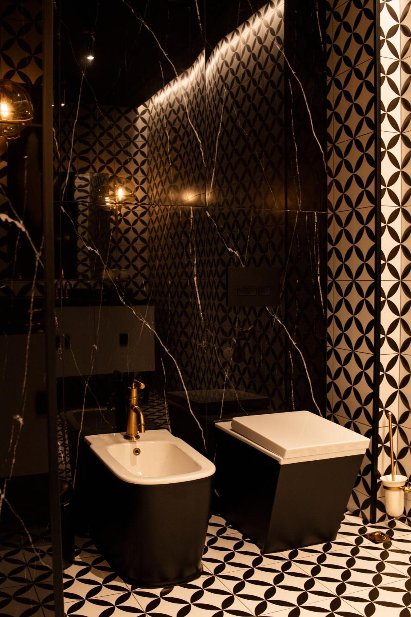 Hotel Mandarin Club House Batumi Esterno foto
