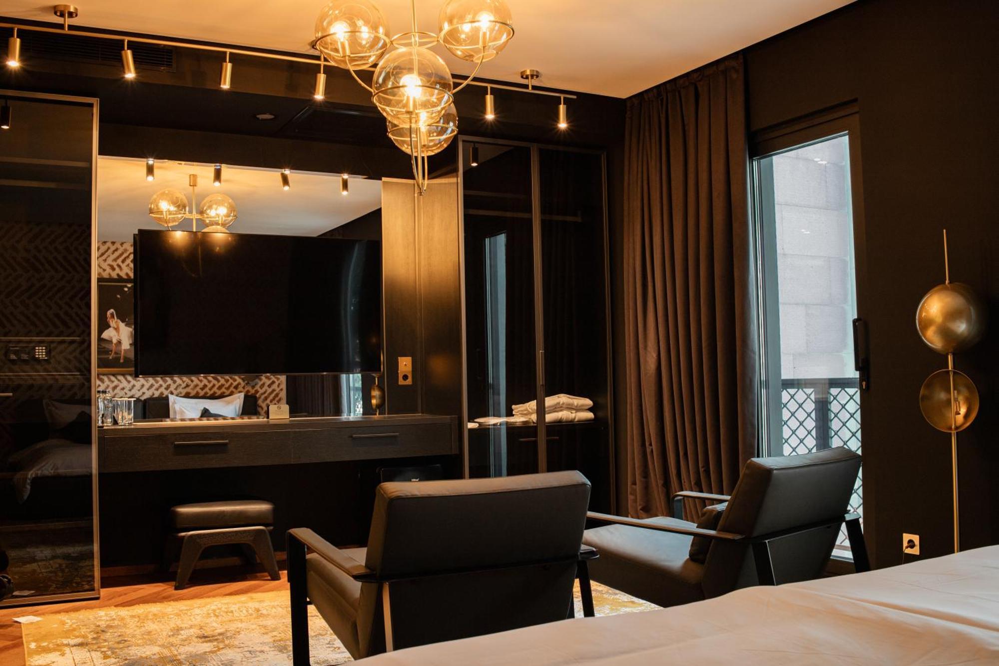 Hotel Mandarin Club House Batumi Esterno foto