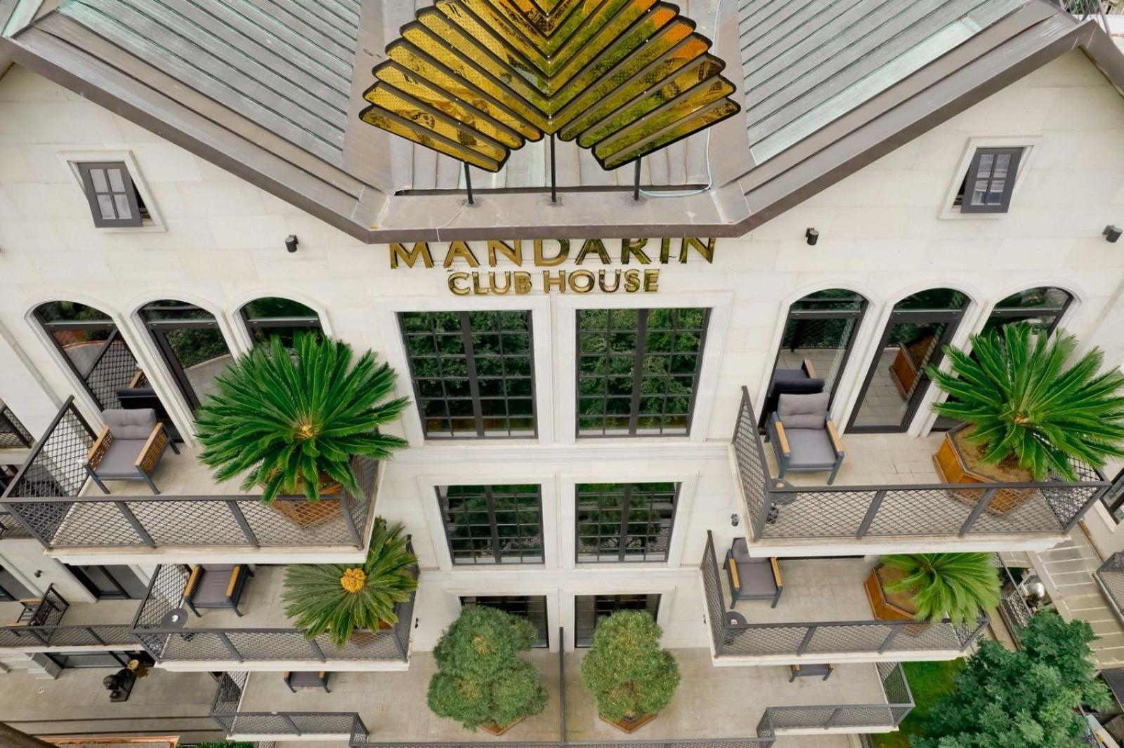 Hotel Mandarin Club House Batumi Esterno foto